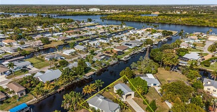 2123 Davis BLVD, Fort Myers 33905, FL