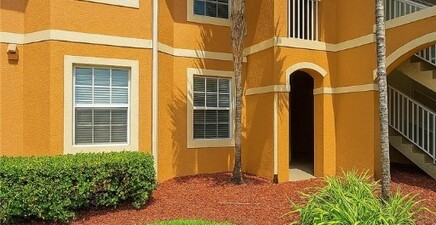 1076 Winding Pines CIR 203, Cape Coral 33909, FL