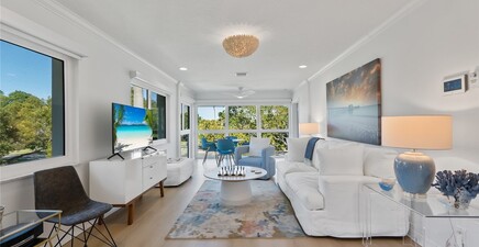 606 Broad AVE S J606, Naples 34102, FL