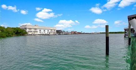 101 Pago Pago DR E, Naples 34113, FL