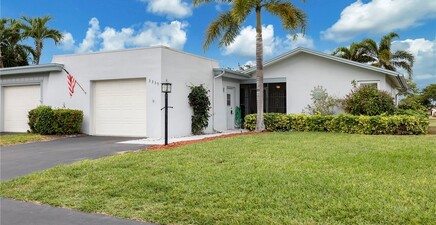 3339 Boca Ciega DR D11, Naples 34112, FL