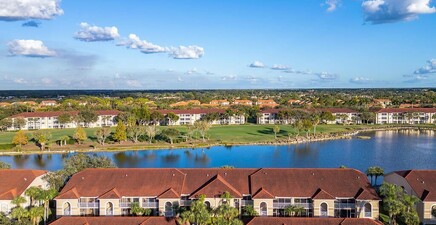 2840 Cypress Trace CIR 1917, Naples 34119, FL