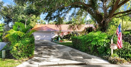15830 Gleneagle CT, Fort Myers 33908, FL