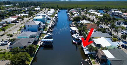 12262 Boat Shell DR, Matlacha Isles 33991, FL