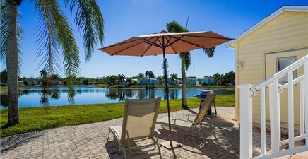 2048 Crystal Lake DR, Naples 34120, FL