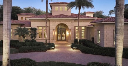 2944 Bellflower LN, Naples 34105, FL