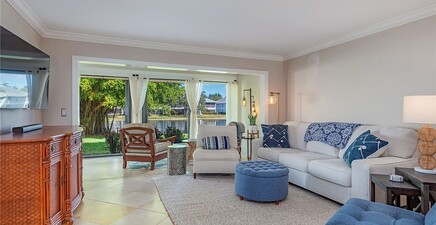 800 Misty Pines CIR H102, Naples 34105, FL