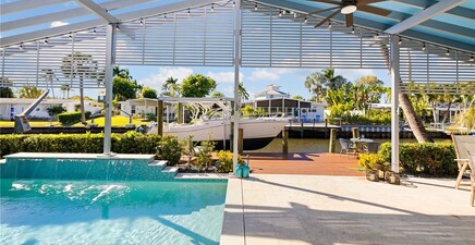 1820 Holiday LN, Naples 34104, FL