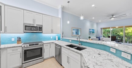 1285 Sweetwater CV 2106, Naples 34110, FL