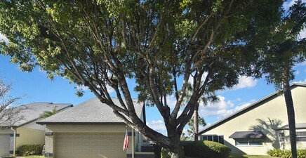 2301 McGregor Park CIR, Fort Myers 33908, FL