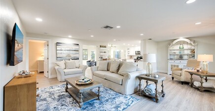 1410 Curlew AVE, Naples 34102, FL