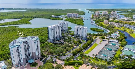 445 Cove Tower DR 504, Naples 34110, FL