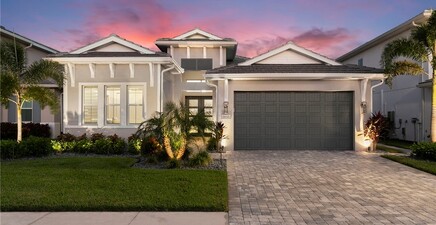 9098 Montserrat DR, Naples 34114, FL