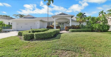 750 Southern Pines DR, Naples 34103, FL