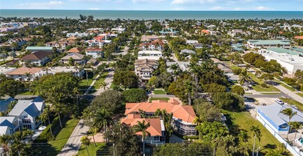 611 10th AVE S B2, Naples 34102, FL