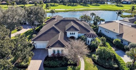 2984 Saint Barnabas CT, Naples 34105, FL