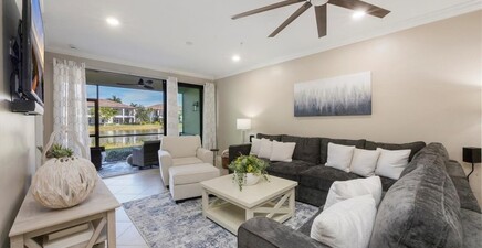 15114 Palmer Lake CIR 104, Naples 34109, FL