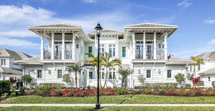 3285 Dorado LN 102, Naples 34114, FL