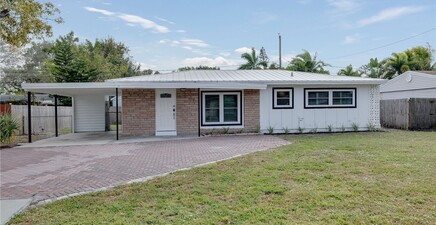 1542 Coconut DR, Fort Myers 33901, FL
