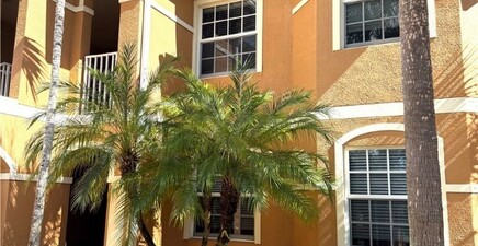 1089 Winding Pines CIR 106, Cape Coral 33909, FL