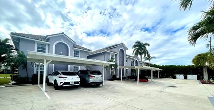 1004 SW 48th TER 203, Cape Coral 33914, FL