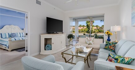 6800 Beach Resort DR 13, Naples 34114, FL