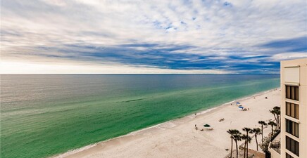 3115 Gulf Shore BLVD N 806S, Naples 34103, FL