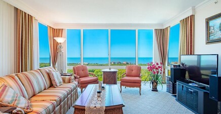 7515 Pelican Bay BLVD 17A, Naples 34108, FL