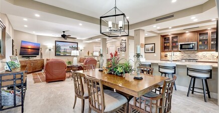 6820 PELICAN BAY BLVD 133, Naples 34108, FL