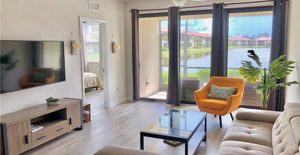 15126 Palmer Lake CIR 104, Naples 34109, FL