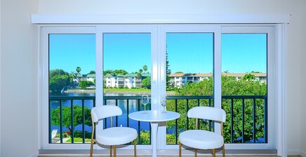 3055 Riviera DR 306, Naples 34103, FL