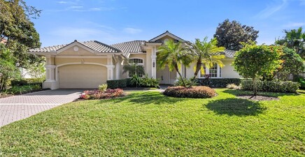 968 Spanish Moss TRL, Naples 34108, FL