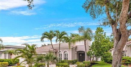 8260 Laurel Lakes BLVD, Naples 34119, FL