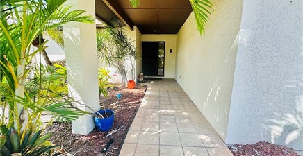 13212 Tall Pine CIR, Fort Myers 33907, FL