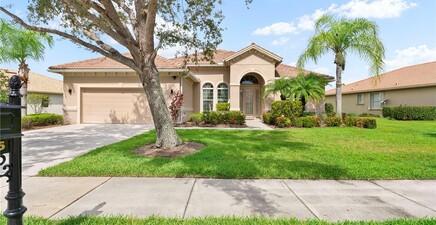 8095 Piedmont DR, Naples 34104, FL