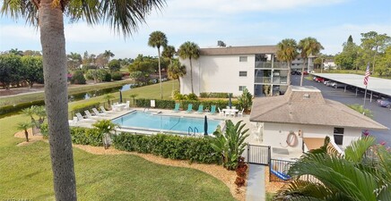 5683 Rattlesnake Hammock RD A-202, Naples 34113, FL