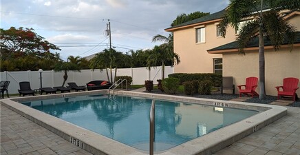 1519 Cape Coral PKWY W 8, Cape Coral 33914, FL