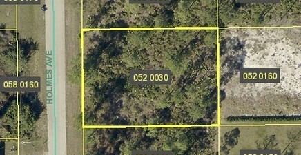 857 holmes AVE, Lehigh Acres 33974, FL