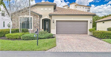 14589 Laguna DR, Fort Myers 33908, FL