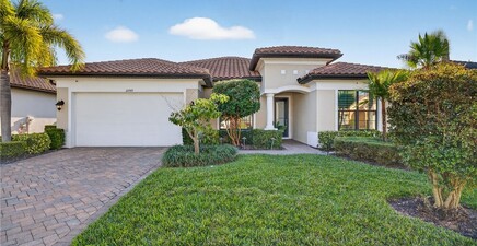 12749 Astor PL, Fort Myers 33913, FL