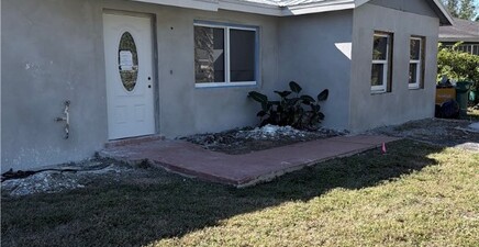 3000 Poinciana DR, Naples 34105, FL