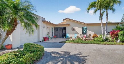 4010 Estero Bay LN F26, Naples 34112, FL