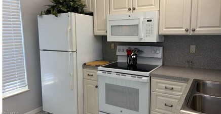 1315 Mainsail DR 1105, Naples 34114, FL