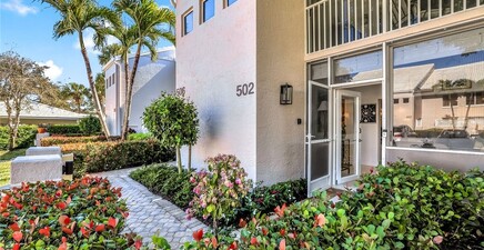 5801 Glencove DR 502, Naples 34108, FL