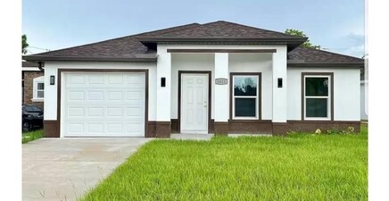 3421 Jeffcott ST, Fort Myers 33916, FL