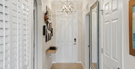 9715 Acqua CT 113, Naples 34113, FL