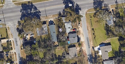 111 E Texar DR, Pensacola 32503, FL
