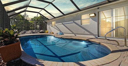 6078 Laurelwood DR, Fort Myers 33905, FL