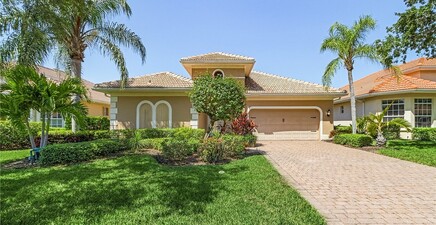 6753 Bent Grass DR, Naples 34113, FL