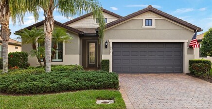 10817 Dennington RD, Fort Myers 33913, FL